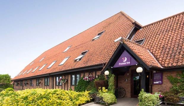 Premier Inn Milton Keynes South Exterior photo